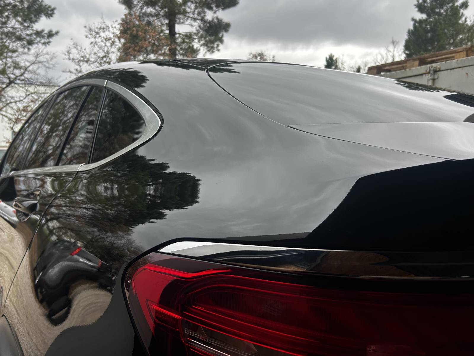 pose de films solaires automobiles dans le var