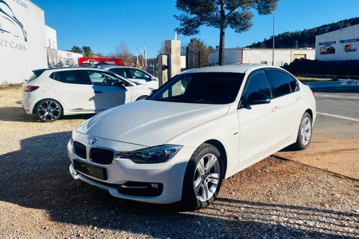Application de film solaire sur BMW 320d à brignoles dans le var