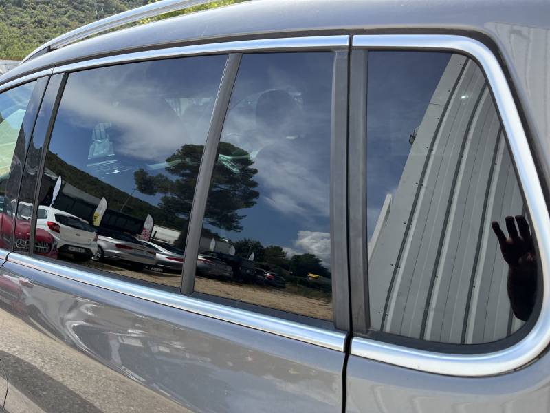 pose de vitres teintées sur un volkswagen tiguan à brignoles dans le 83