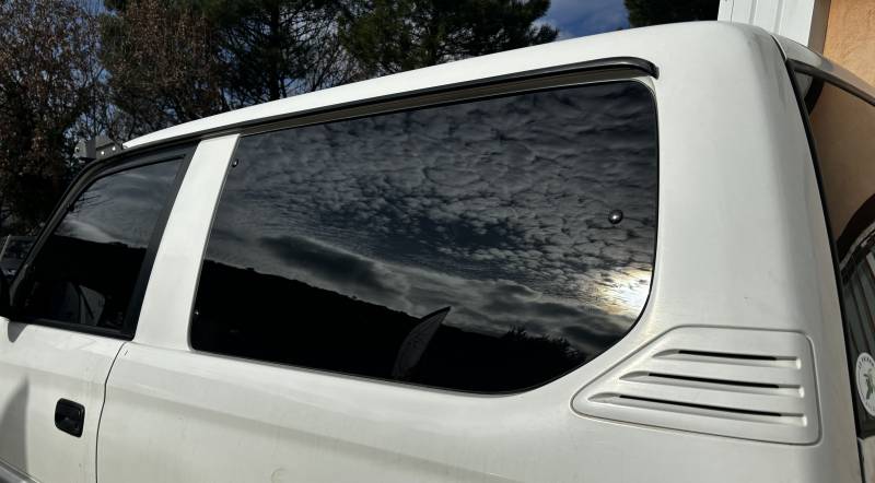 pose de film solaire pour votre véhicule à brignoles dans le var