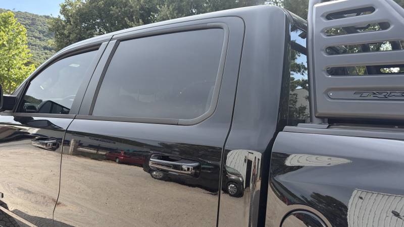 Vitres teintées dodge ram brignoles